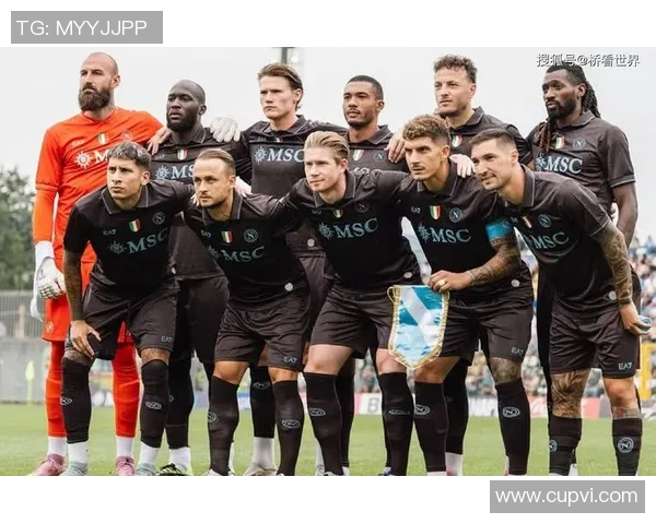 曼城欲将后卫孔蒂出售至AC米兰：转会市场的重大动向